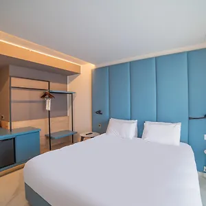 Mercure Malta Szálloda San Ġiljan